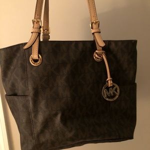 Michael Kors Jet Set medium